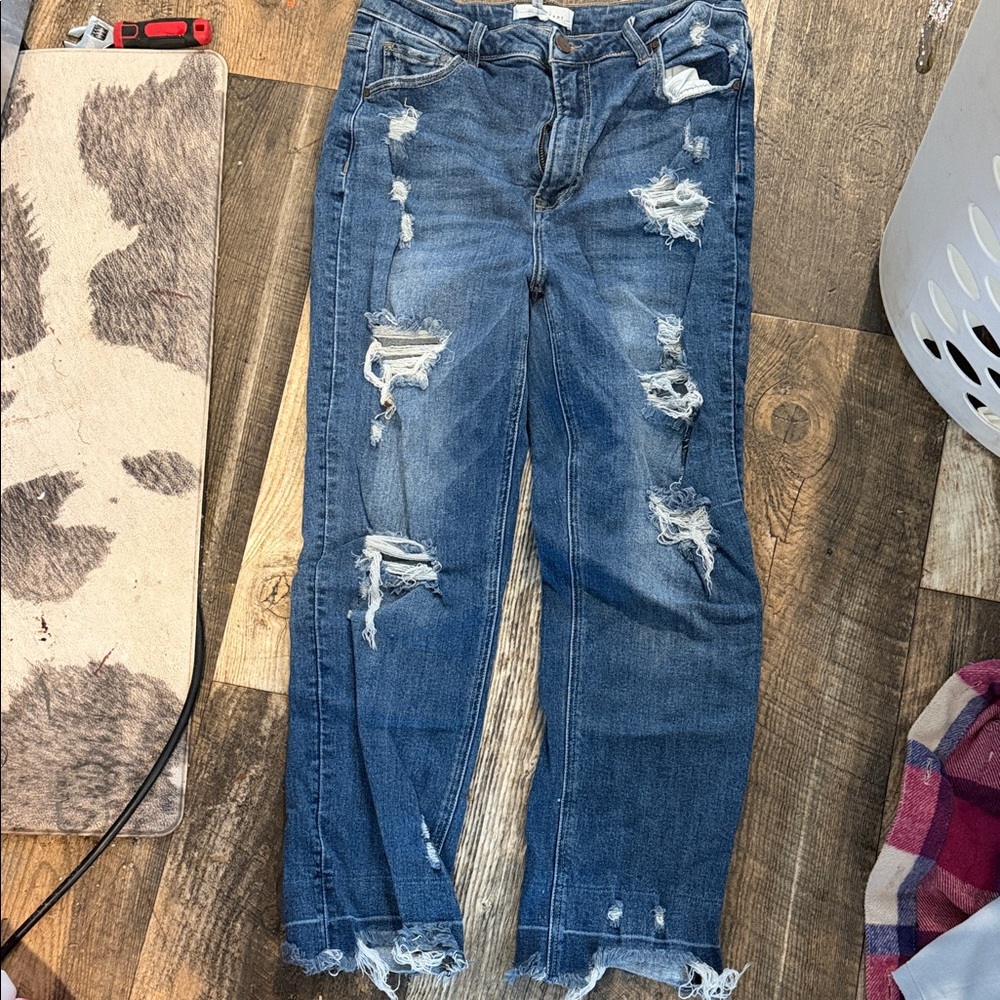 Stylish Distressed Straight Leg Jeans - Blue